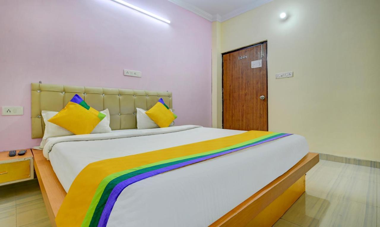 Treebo Trip Shree Laxmi Palace Hotel Bhairaun Ghāt Kültér fotó